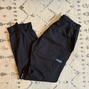 Med couture scrub joggers